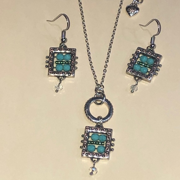 Brighton set of necklace & earrings Blue & crystal FINAL REDUCED PRICE - Picture 12 of 16